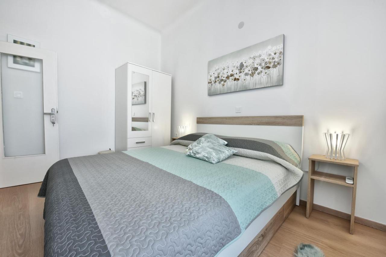 Premium Apartment Aria 波雷奇 外观 照片