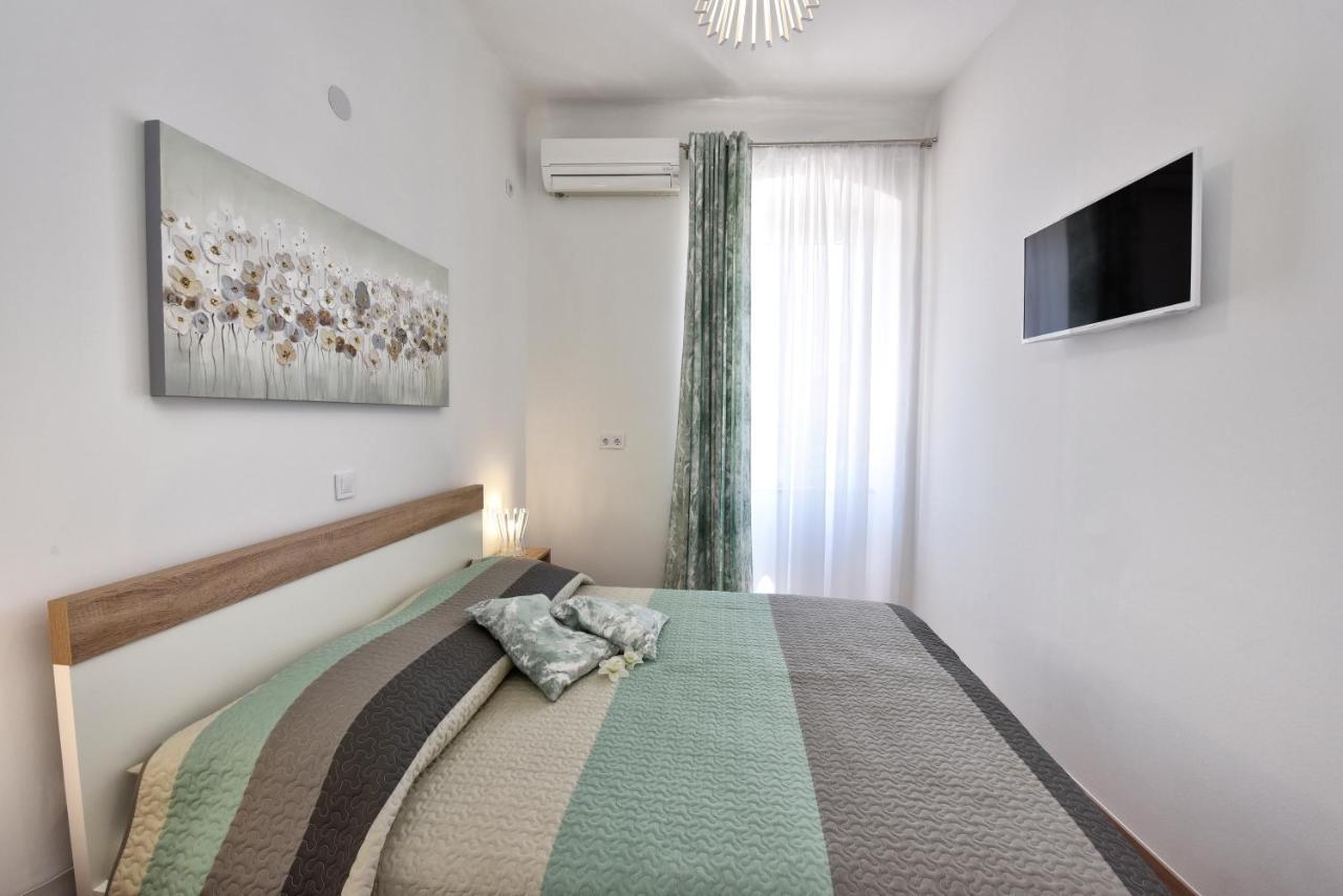 Premium Apartment Aria 波雷奇 外观 照片