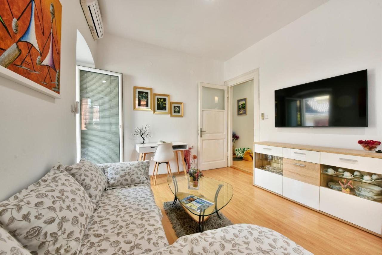 Premium Apartment Aria 波雷奇 外观 照片