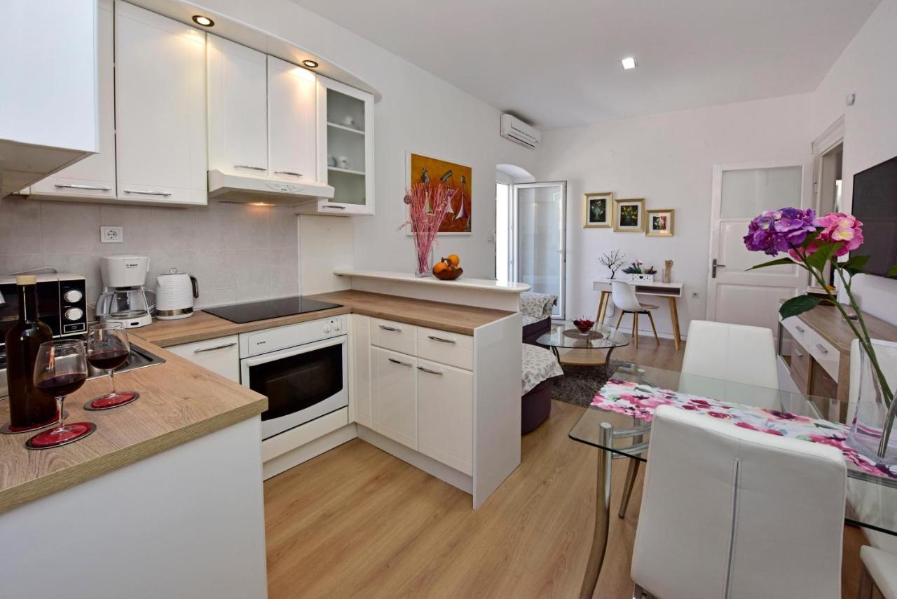 Premium Apartment Aria 波雷奇 外观 照片